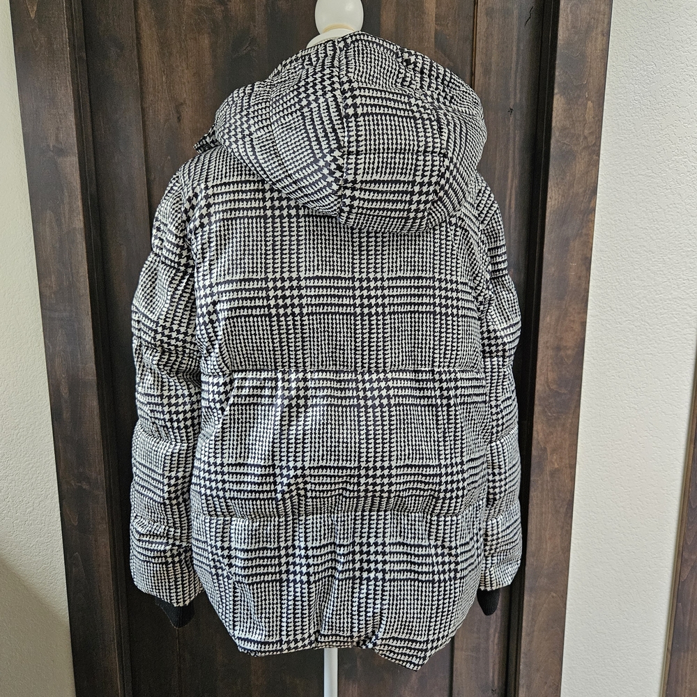 Lisa Rinna Collection Black Jacket - Picture 4 of 5